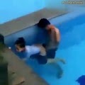 Quarantine Sex sa Swimming Pool